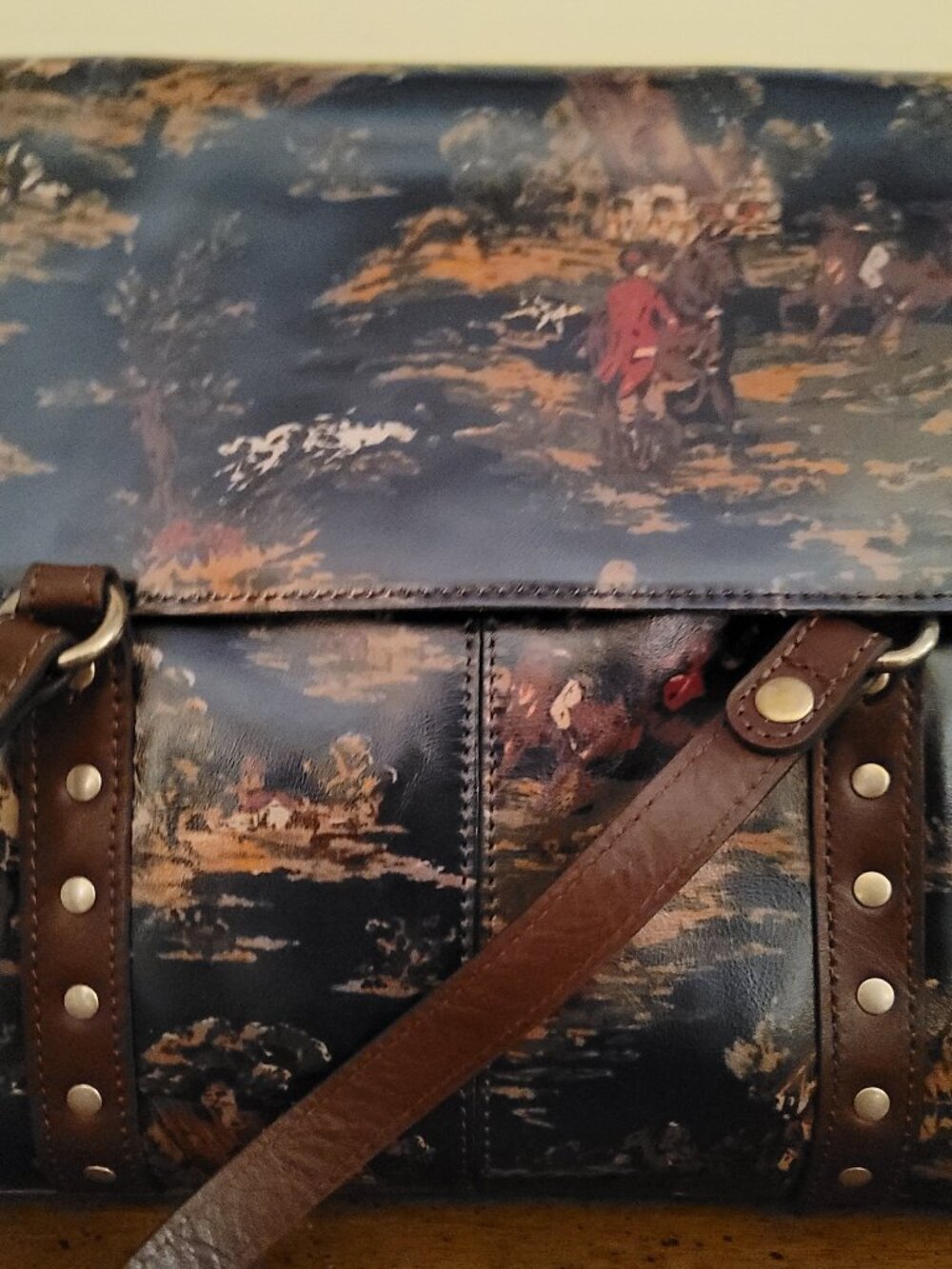 Patricia Nash Amersham Messenger Bag Kent Countryside design
